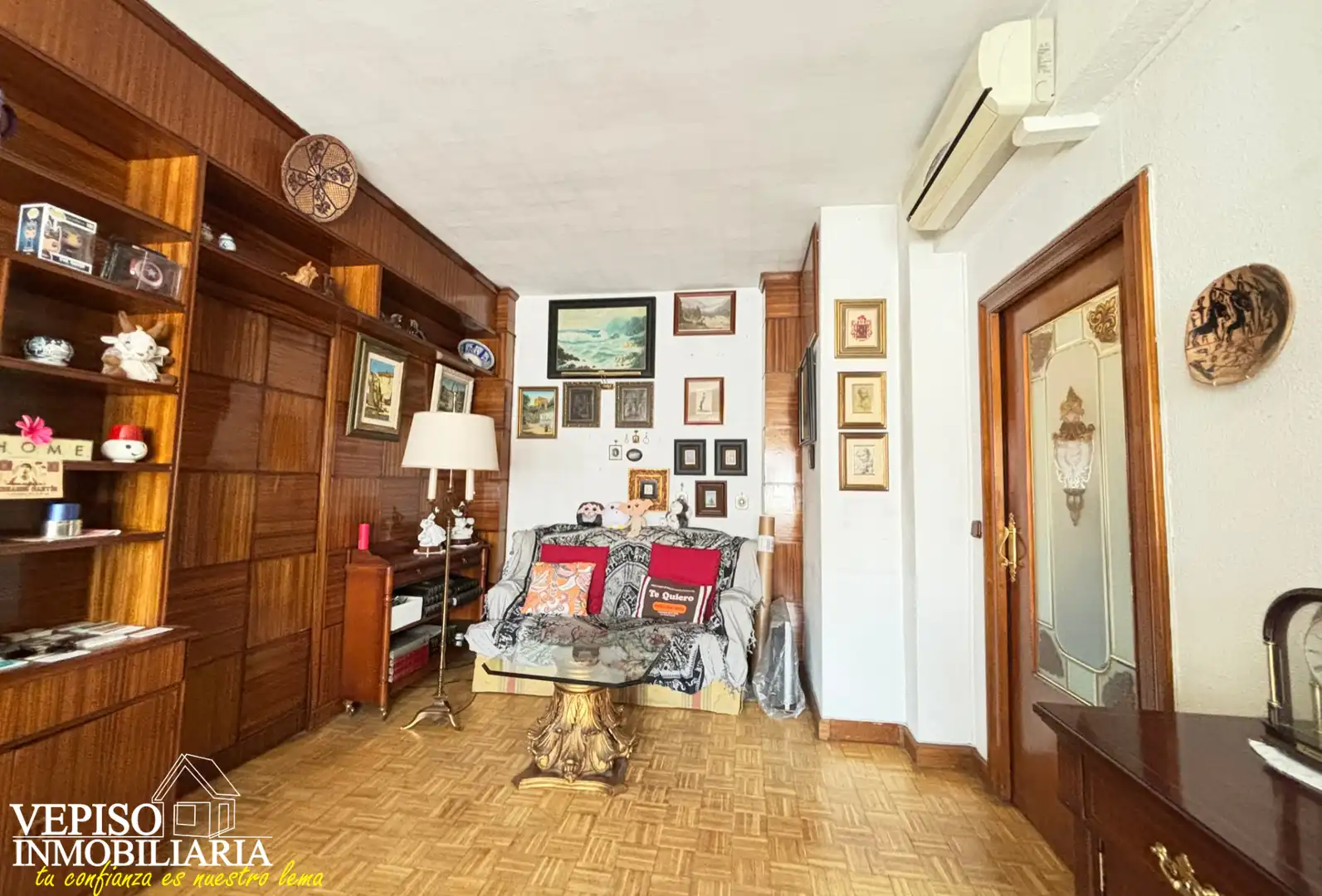 Wohnzimmer von Wohnung zum Verkauf in Madrid mit Klimaanlage, Heizung und Parkett