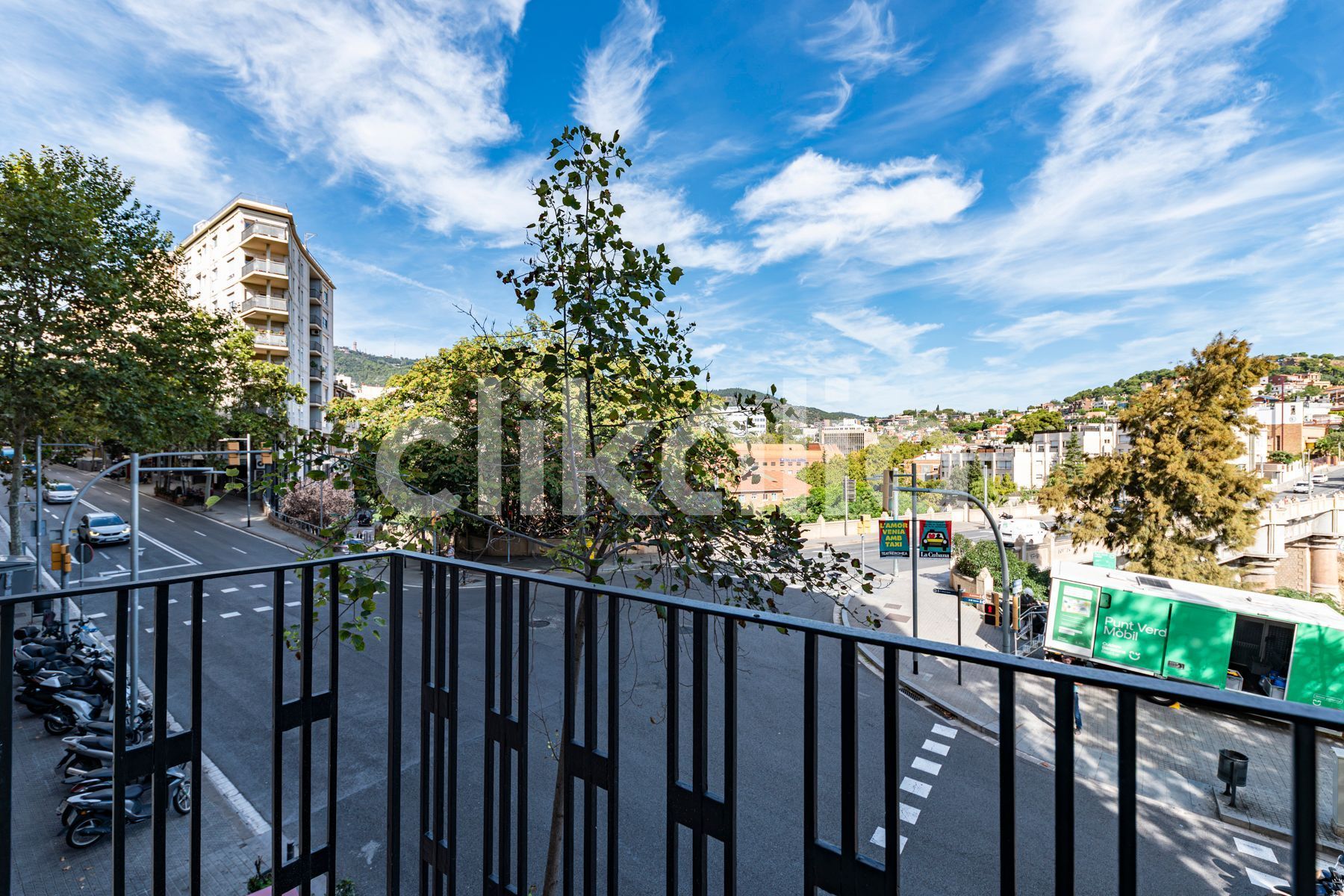 Vista exterior de Pis en venda en  Barcelona Capital amb Aire condicionat, Calefacció i Terrassa