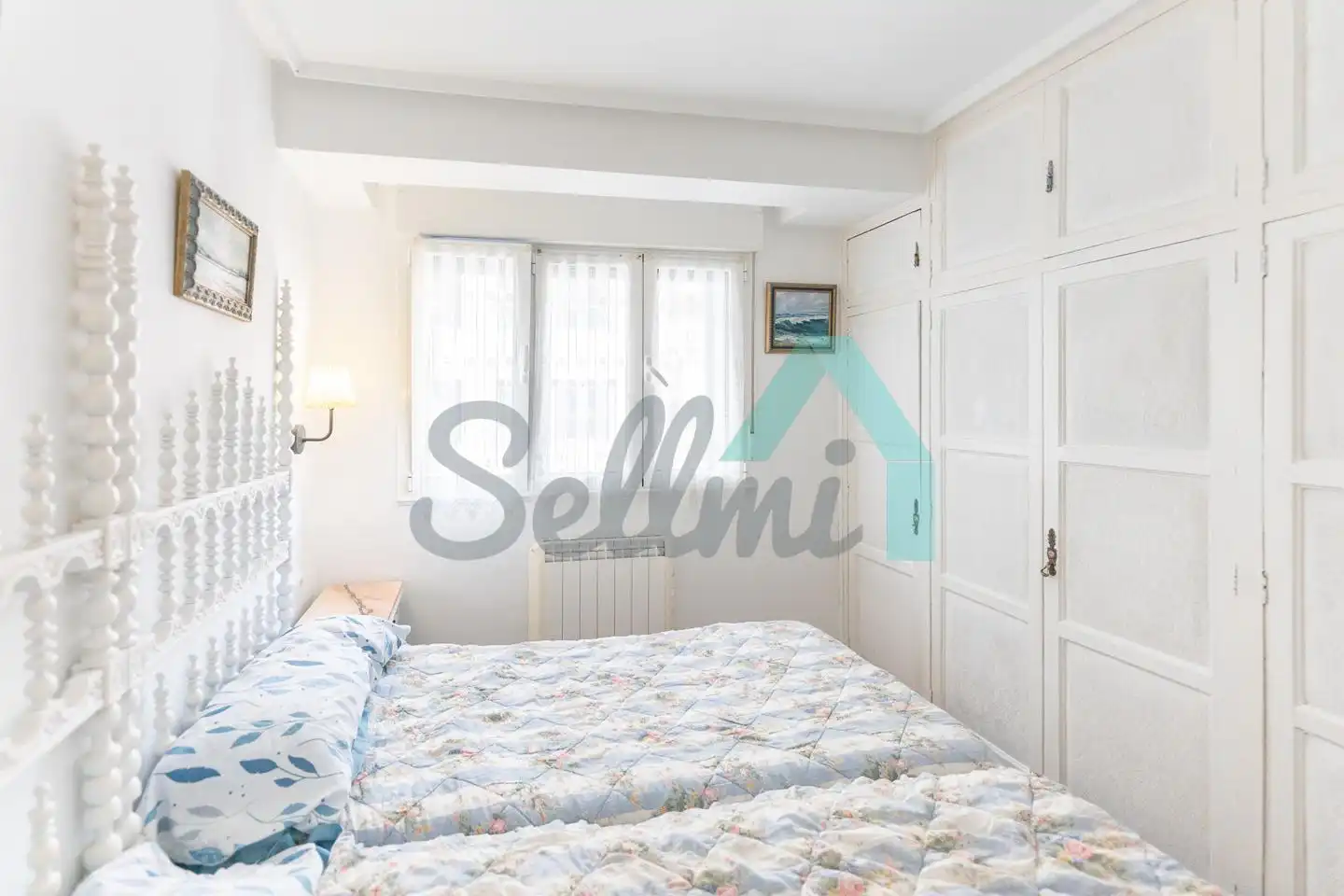 Habitación de Piso de alquiler en Gijón  con Calefacción, Parquet y Amueblado