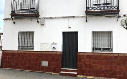 Vista exterior de Casa o xalet en venda en Aznalcóllar amb Aire condicionat