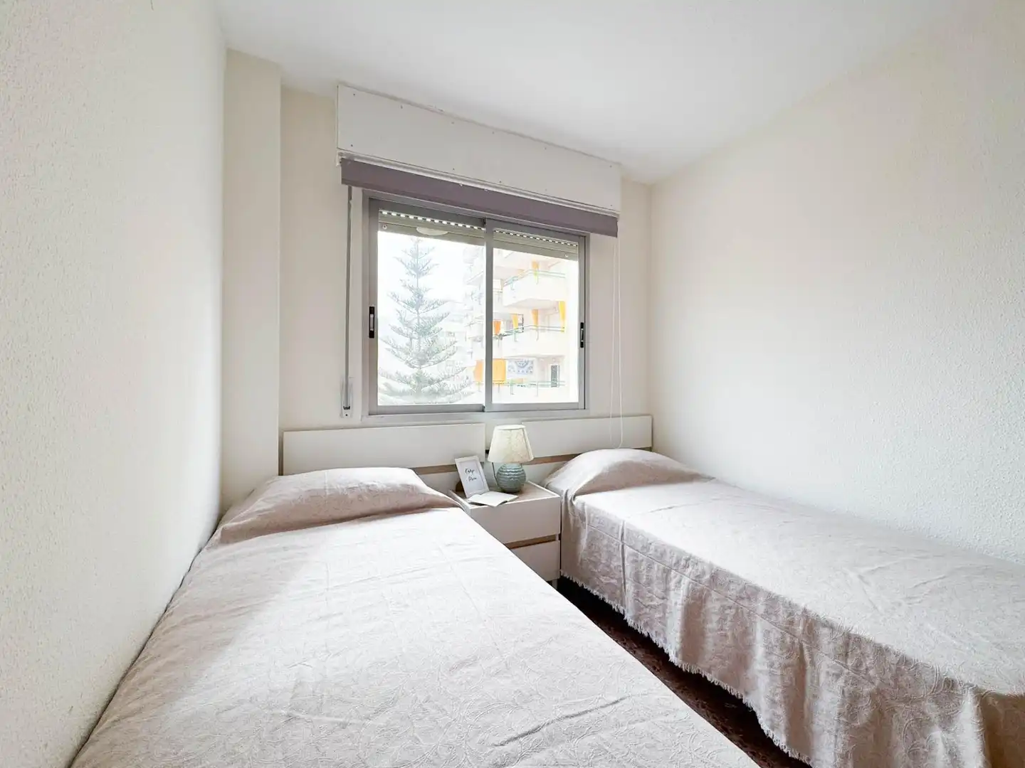 Habitación de Apartamento de alquiler en Playa de Gandia