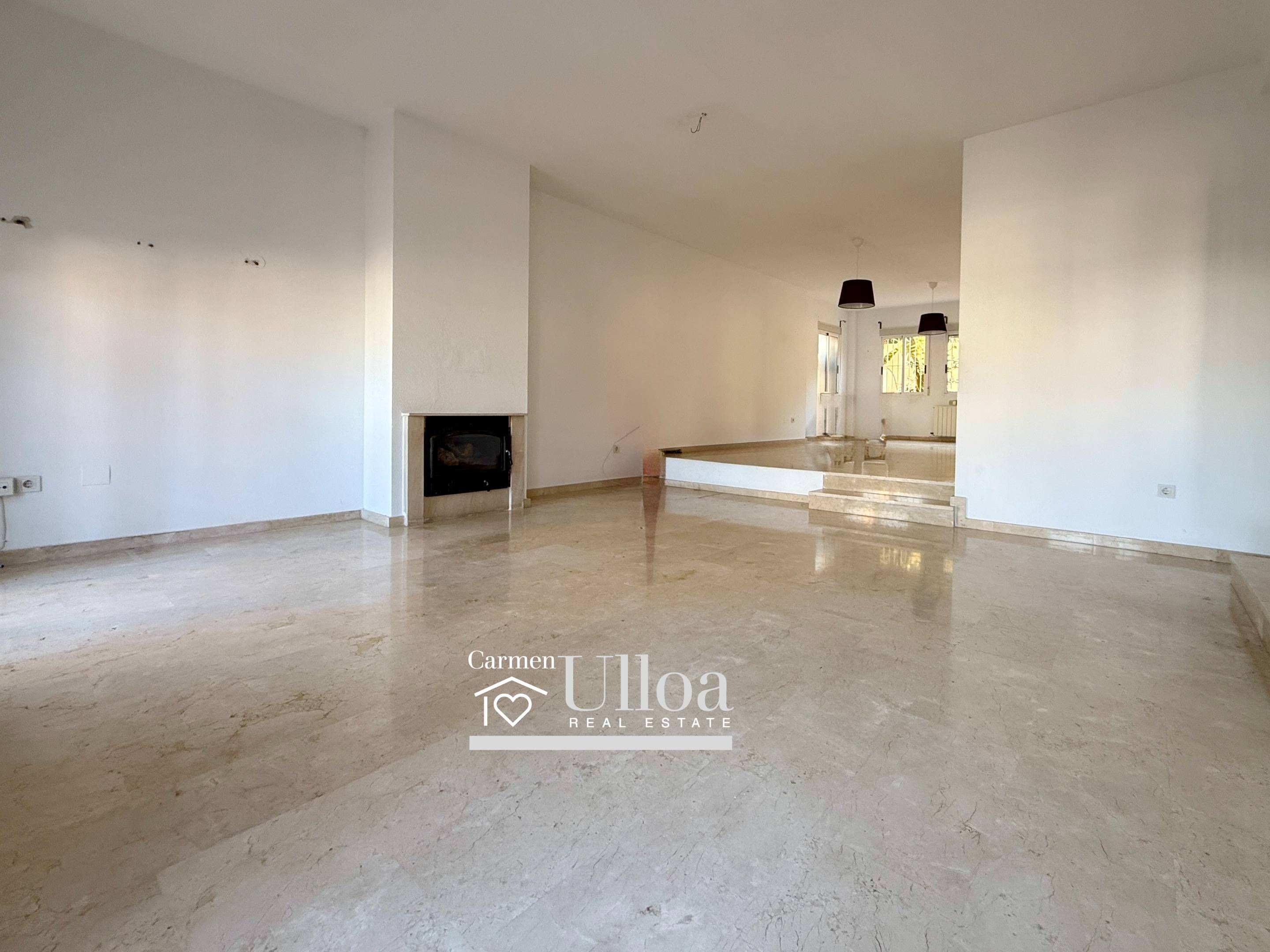 Vista exterior de Casa adosada en venta en Alicante / Alacant con Calefacción, Jardín privado y Terraza