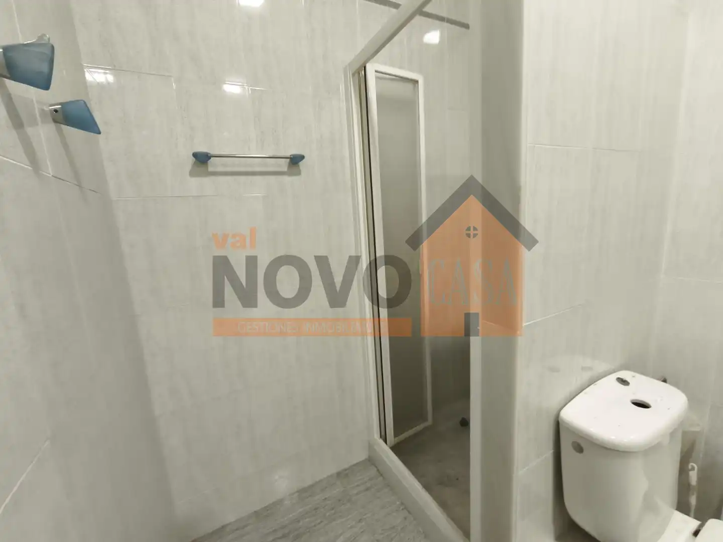 Business premises for sale in Aureli Guaita Martorell, imagen 7