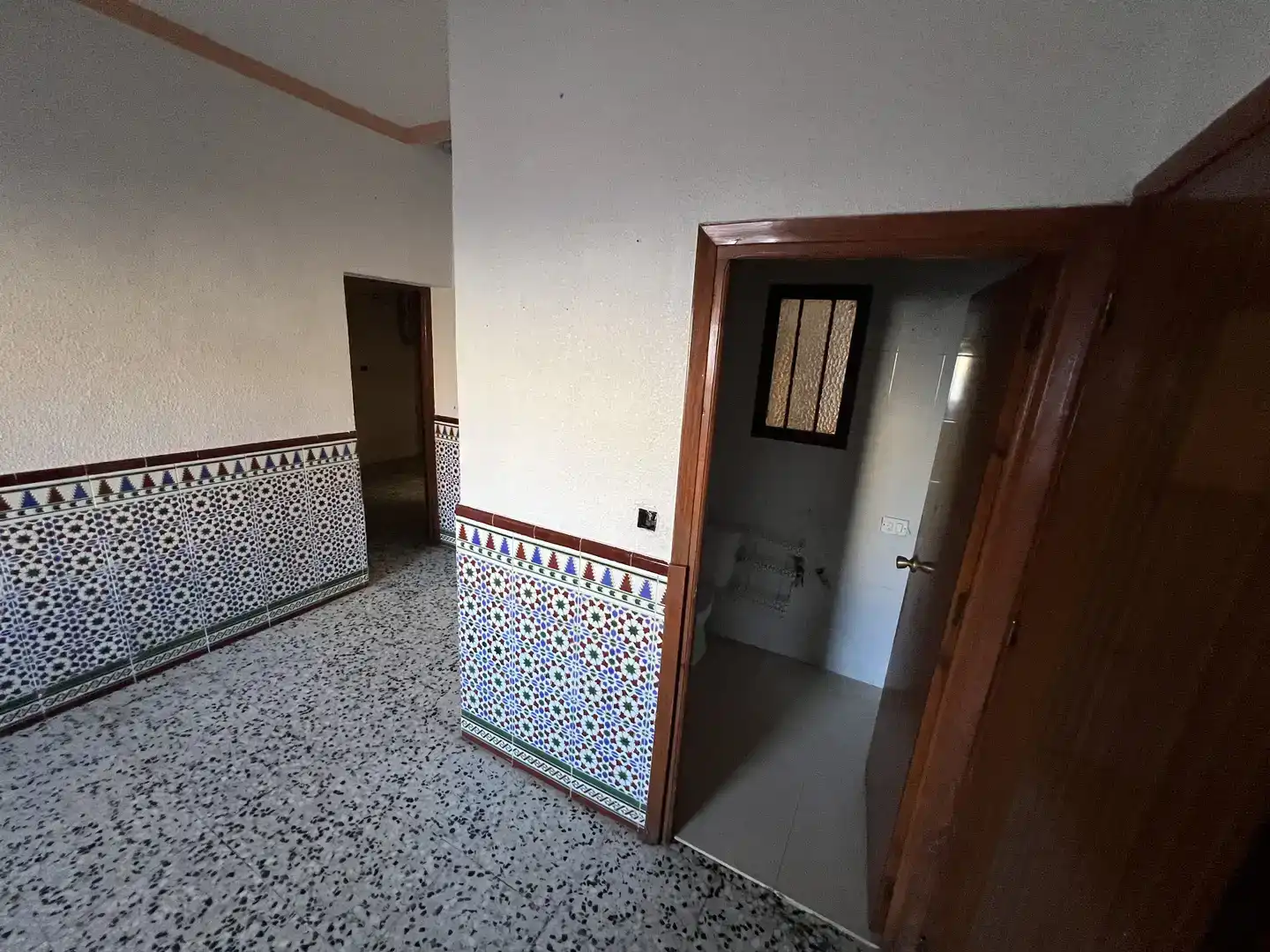 Casa adosada en venda en Guadix amb Traster i Balcó