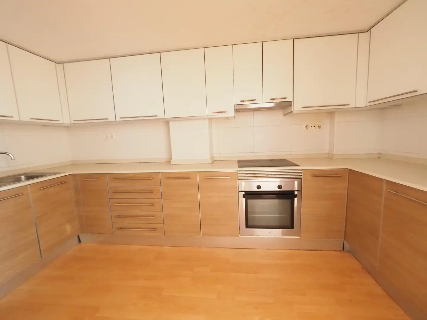 Küche von Maisonette zum Verkauf in Vila-seca mit Parkett