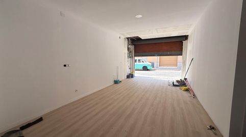 Foto 3 de Planta baja en venta en Ca n'Oriac, Sabadell