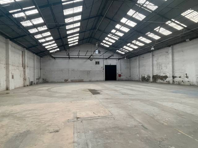 Nave industrial en Alquiler en Carrer de Ramon Turró en La Vila Olímpica del Poblenou