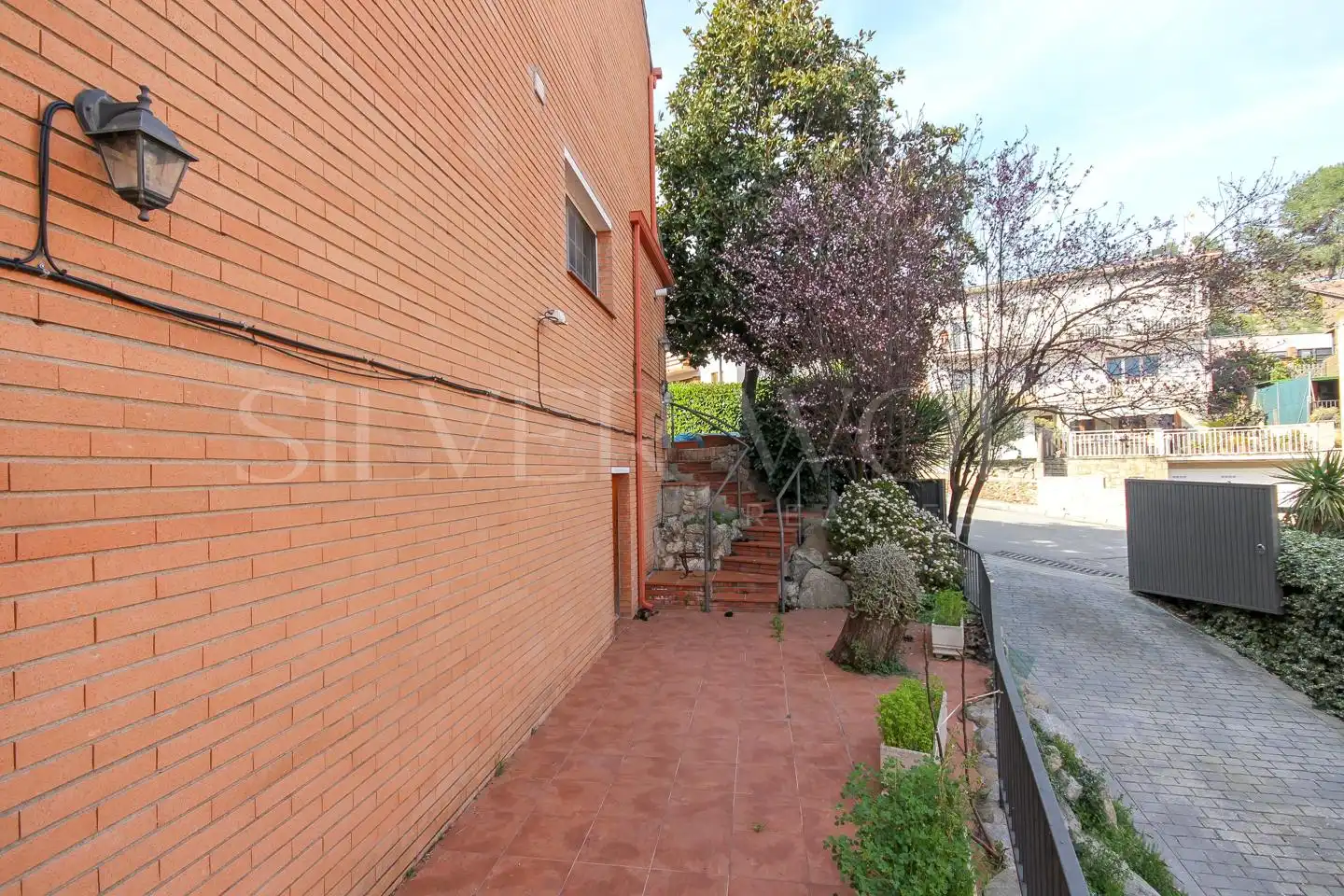 Jardí de Casa o xalet en venda en Corbera de Llobregat amb Aire condicionat, Calefacció i Jardí privat