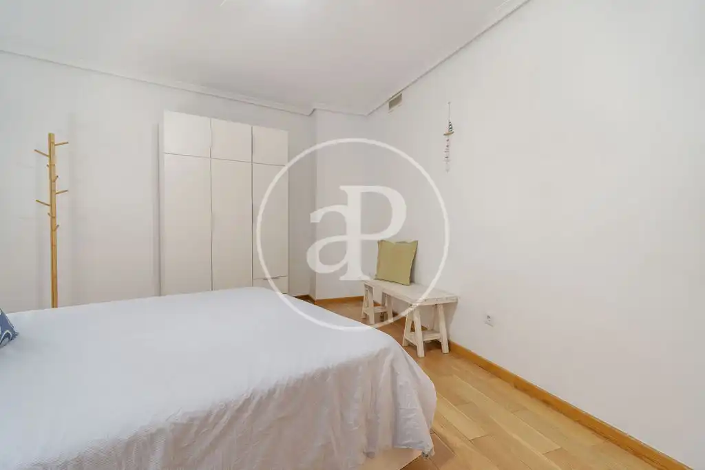 Habitación de Piso de alquiler en Valencia con Aire acondicionado, Calefacción y Terraza