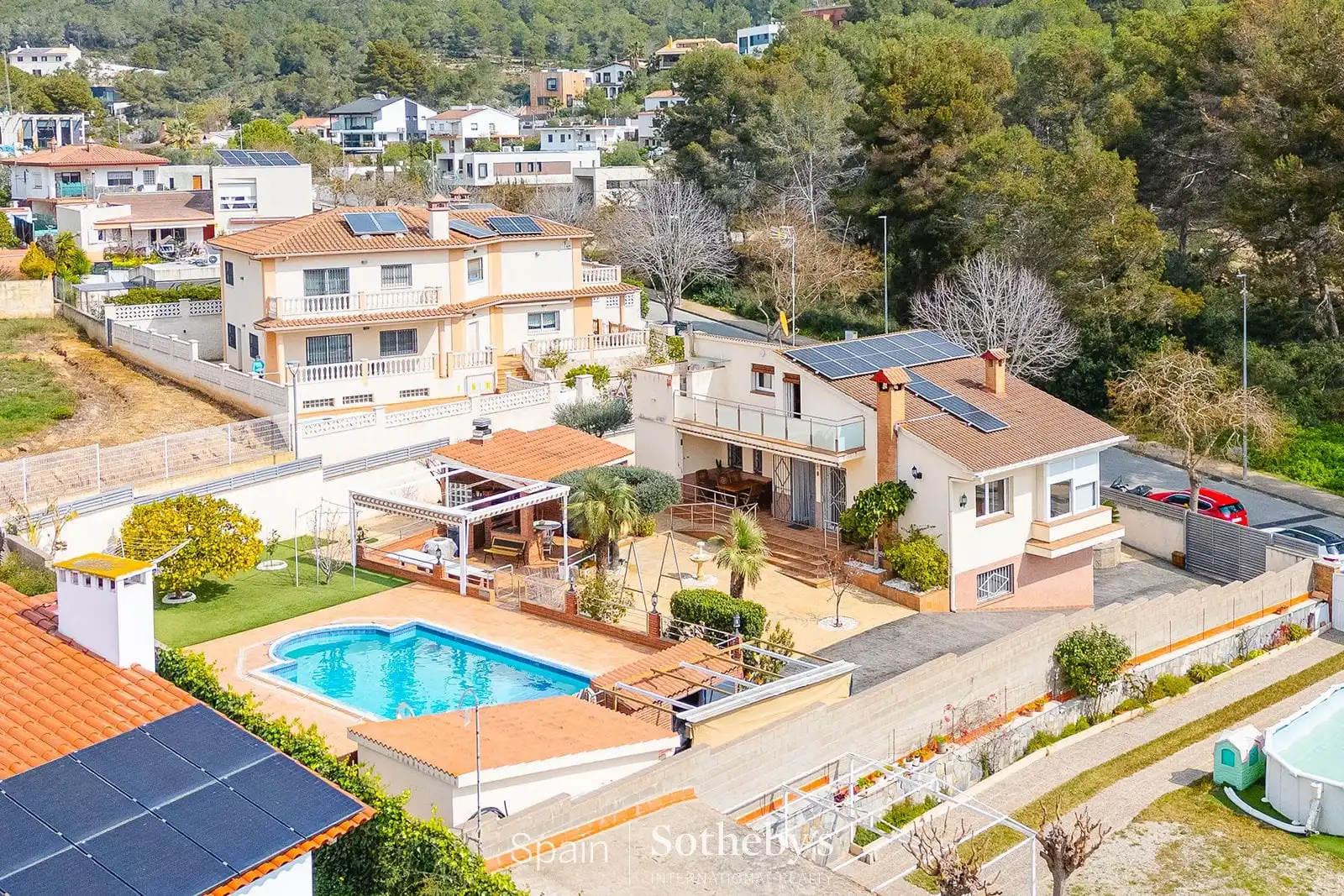 Exterior view of Houses for sale in Sant Pere de Ribes  with Air Conditioner, Heating and Private garden