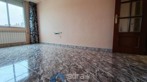 Foto 5 de Piso de alquiler en Chile, Gran Via, Logroño