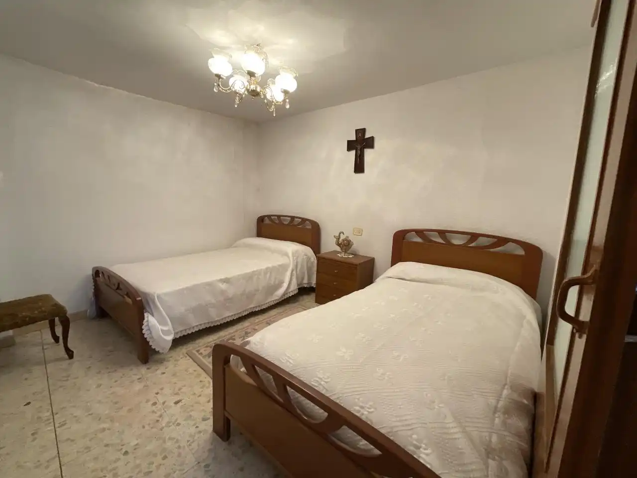 Habitación de Casa adosada en venta en Grañón con Jardín privado, Trastero y Amueblado