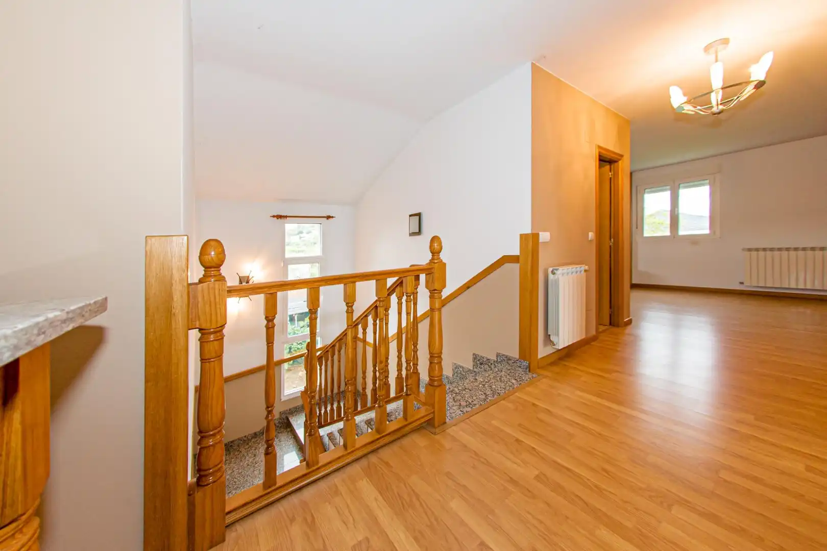 Casa o chalet en venta en Ponferrada con Calefacción, Jardín privado y Terraza