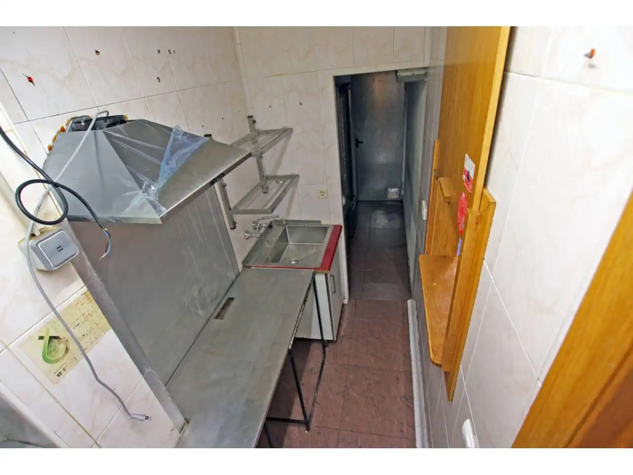 Cuina de Local en venda en Guadalajara amb Aire condicionat