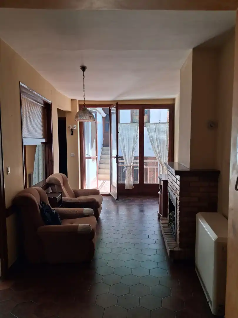 Sala de estar de Casa o chalet en venta en Montbrió del Camp con Calefacción, Terraza y Horno