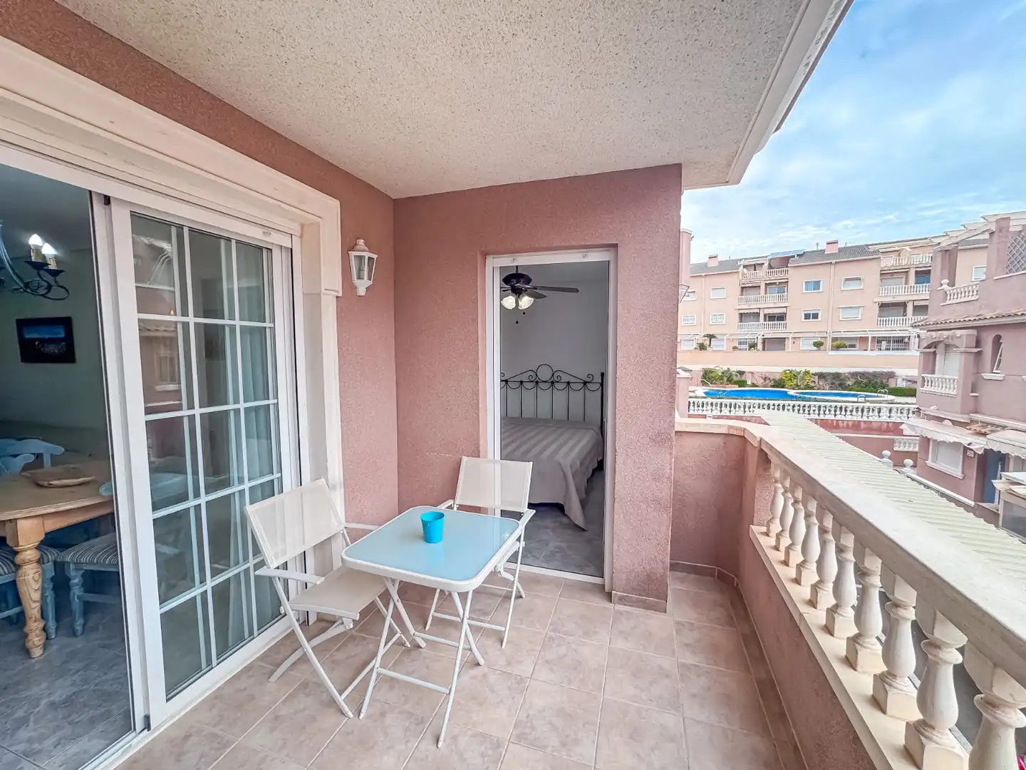 Terraza de Apartamento de alquiler en Santa Pola con Terraza, Piscina y Amueblado