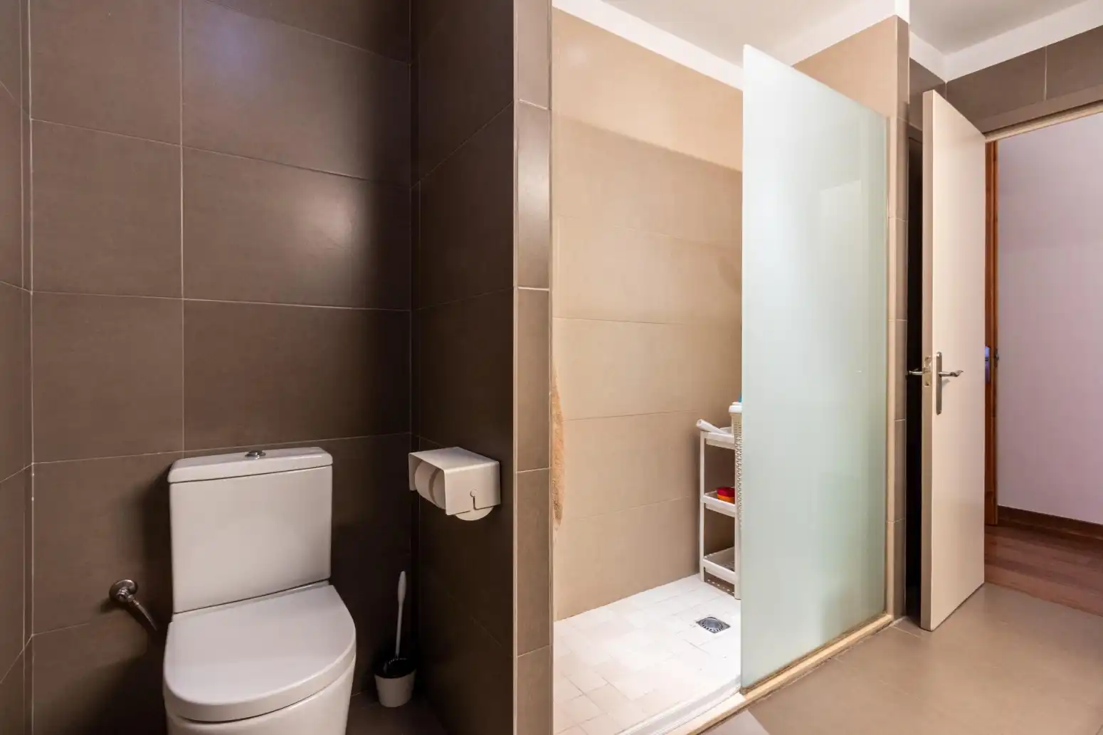 Baño de Casa adosada en venta en Terrassa con Calefacción, Parquet y Terraza