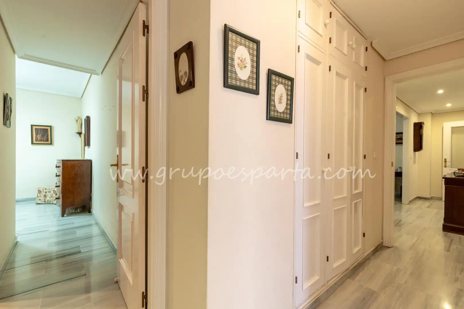Flat for sale in Sevilla  with Air Conditioner and Terrace