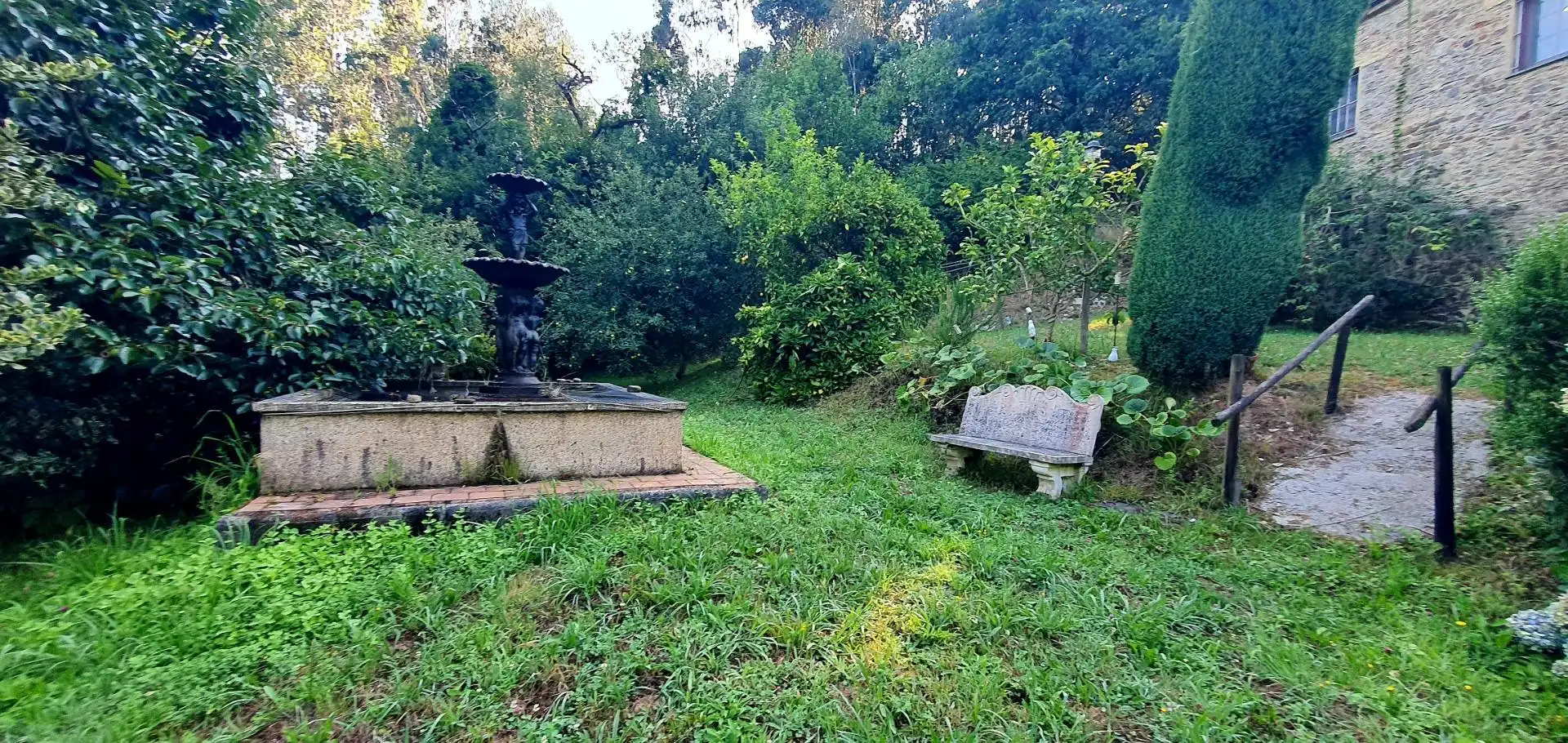Jardín de Casa o chalet en venta en Castropol con Calefacción, Jardín privado y Terraza