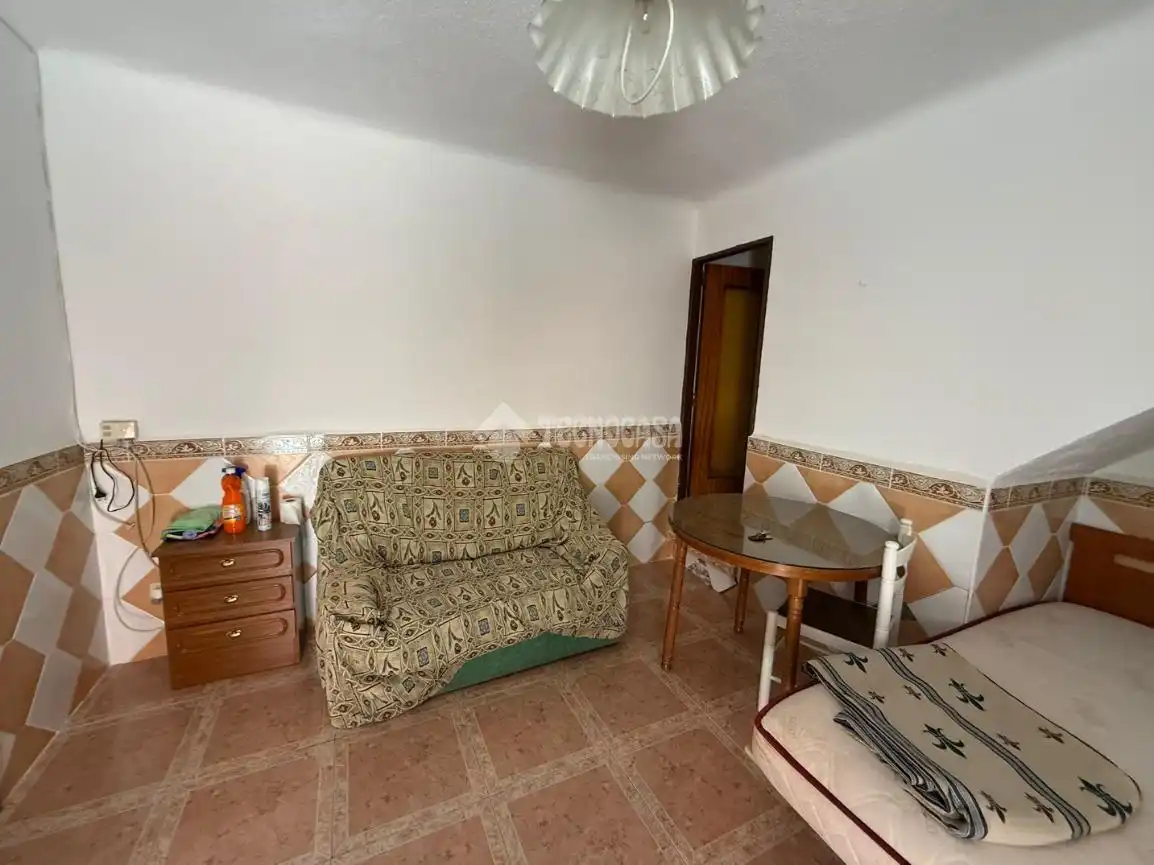 Casa adosada en venda en Almorox amb Calefacció i Moblat