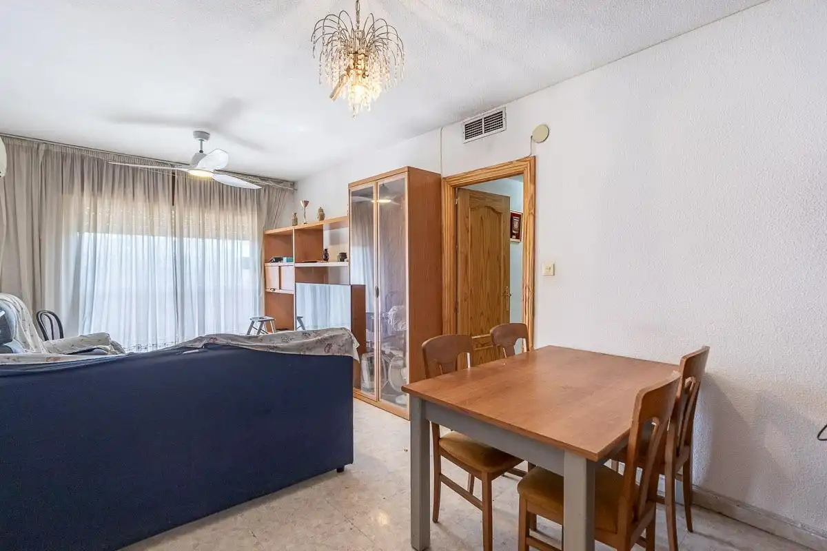 Piso en venta en Avenida de Juan Pablo II 46, imagen 4