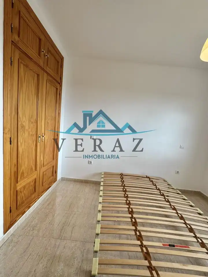 Habitación de Casa o chalet en venta en Oropesa con Calefacción y Jardín privado