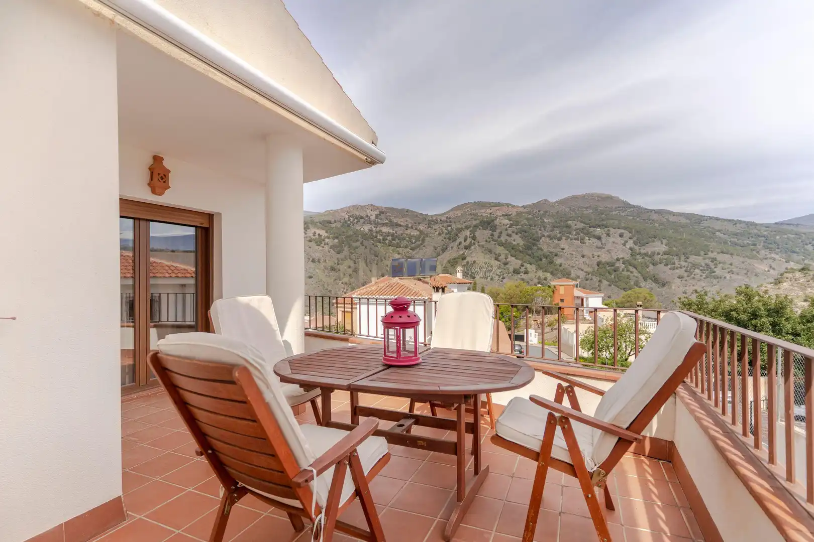 Terraza de Apartamento en venta en Vélez de Benaudalla con Aire acondicionado, Trastero y Piscina