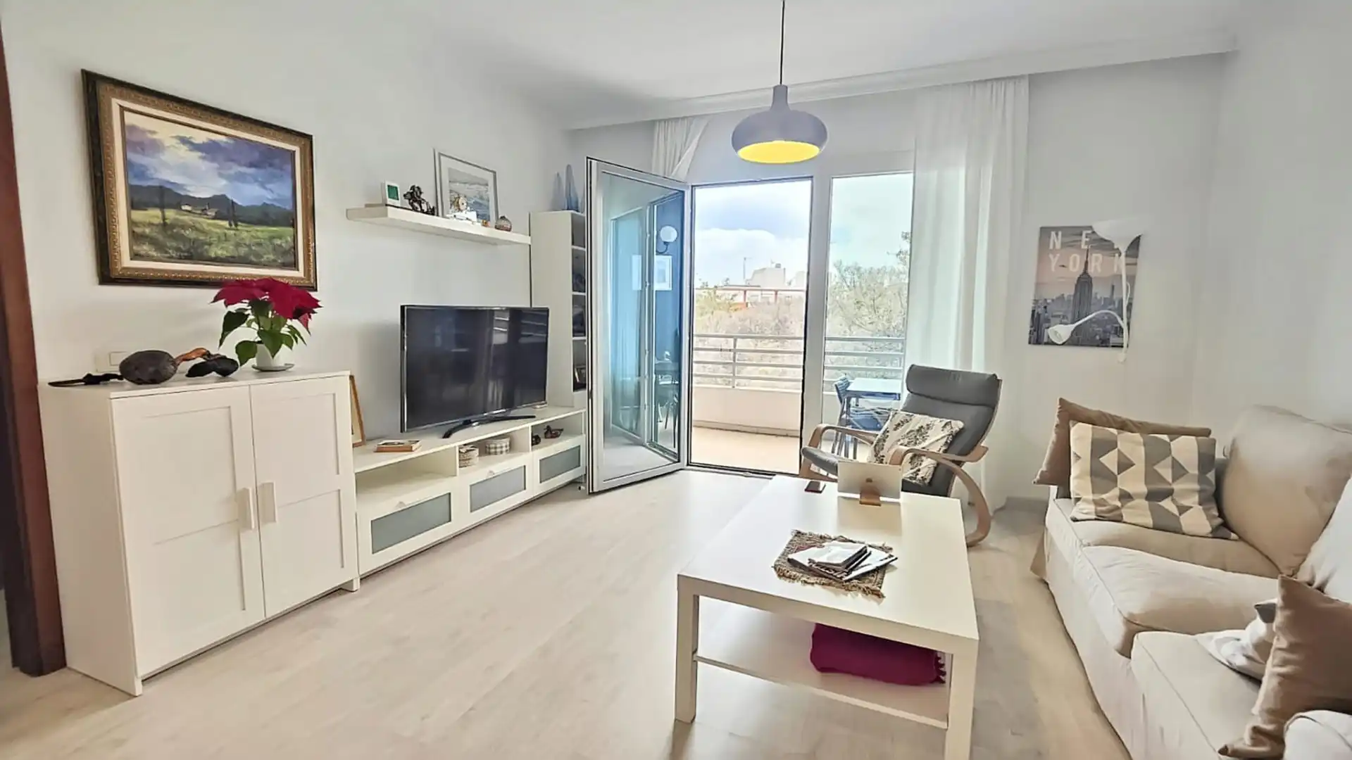 Wohnzimmer von Dachboden zum Verkauf in Santa Cruz de Tenerife mit Möbliert, Balkon und Internet