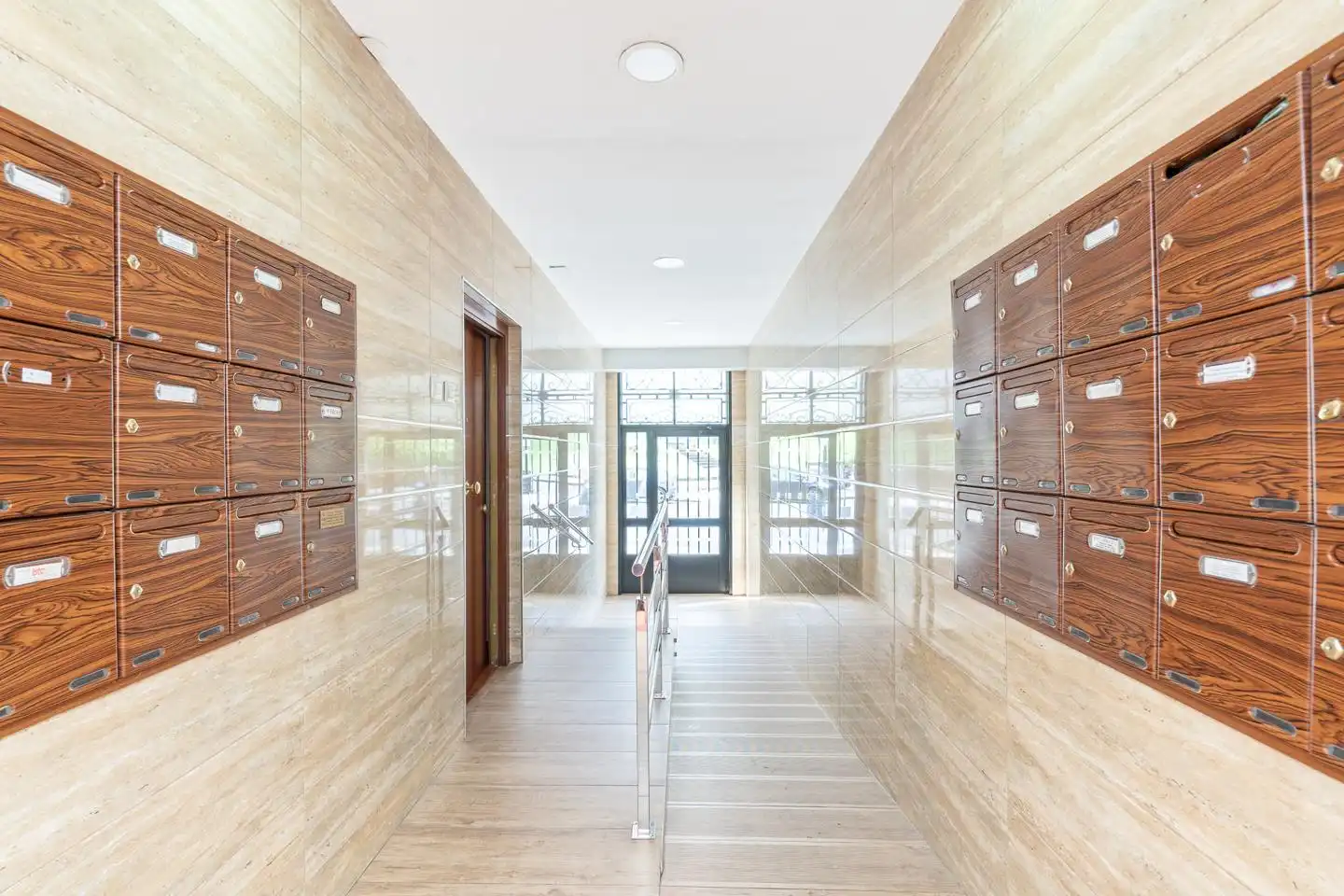 Planta baja en venta en Oviedo  con Calefacción y Amueblado