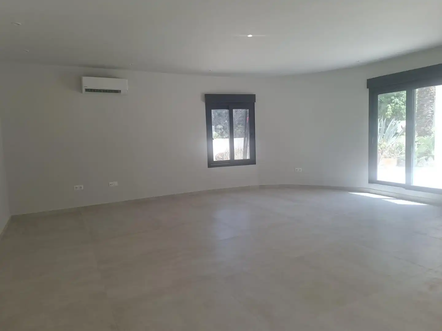 Casa o chalet en venta en L'Alfàs del Pi con Aire acondicionado, Jardín privado y Terraza