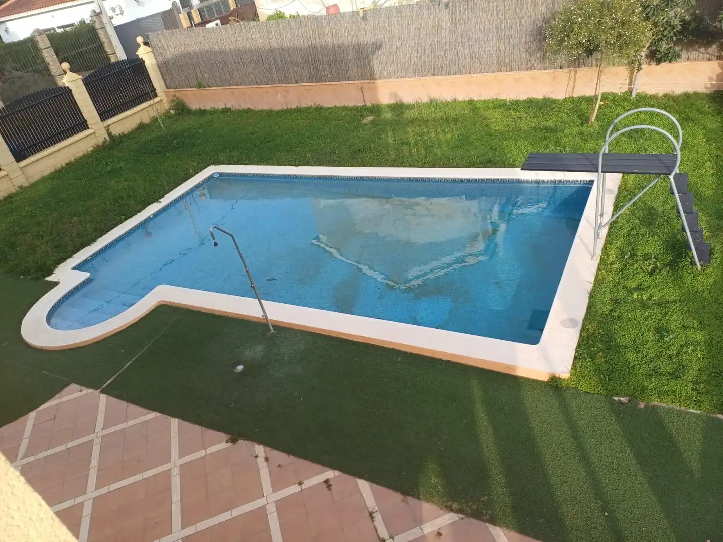 Piscina de Casa o xalet en venda en La Puebla del Río