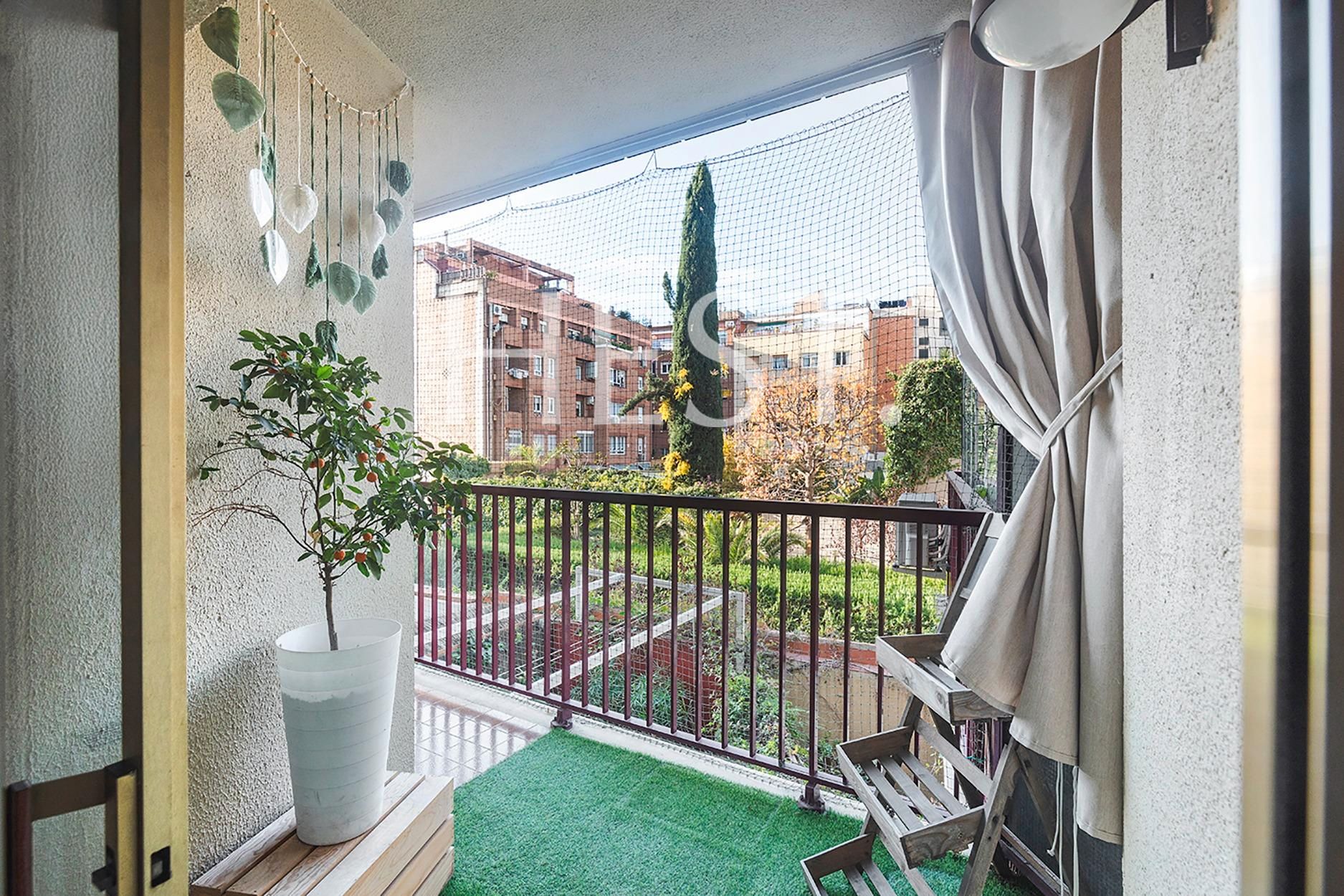 Terraza de Piso en venta en  Barcelona Capital con Balcón