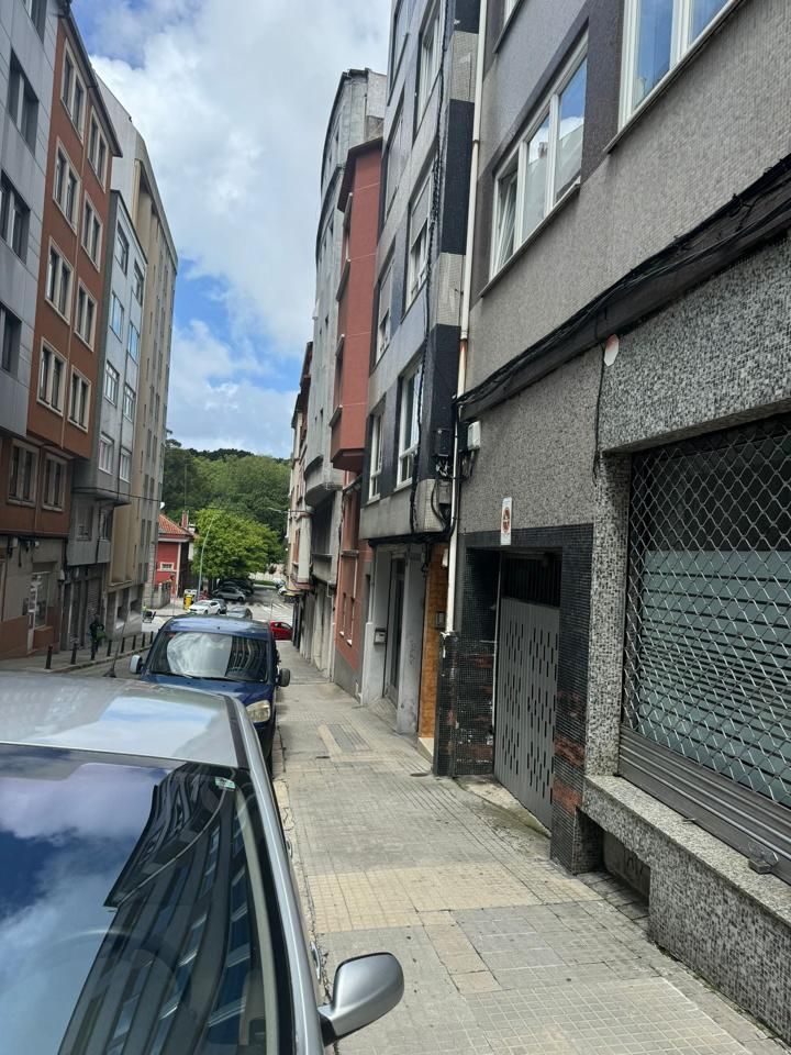 Vista exterior de Local de alquiler en A Coruña Capital 