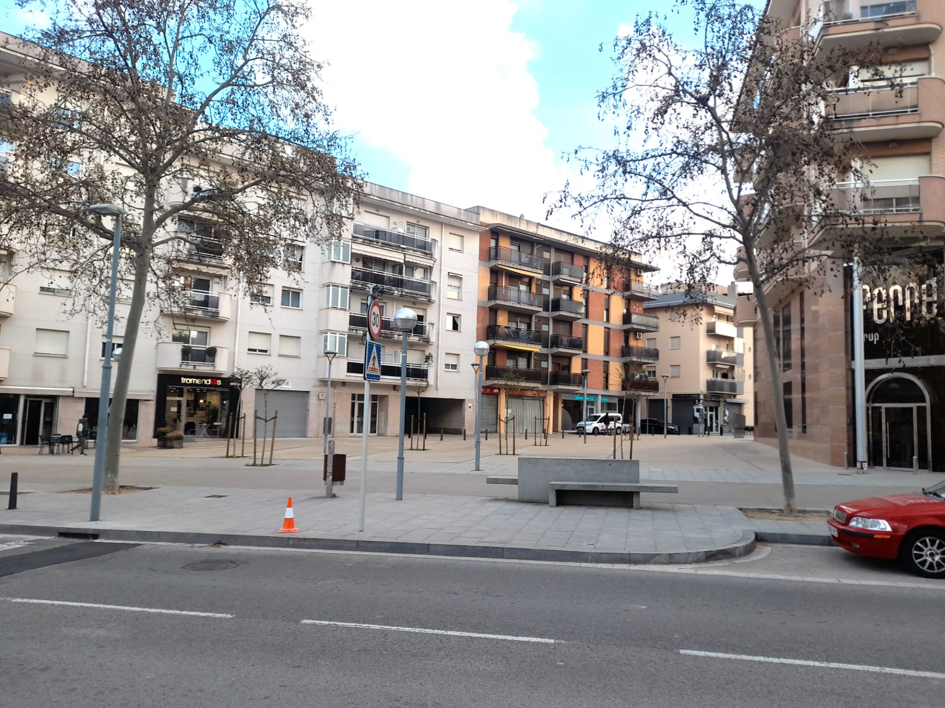 Außenansicht von Garage zur Miete in Vila-seca