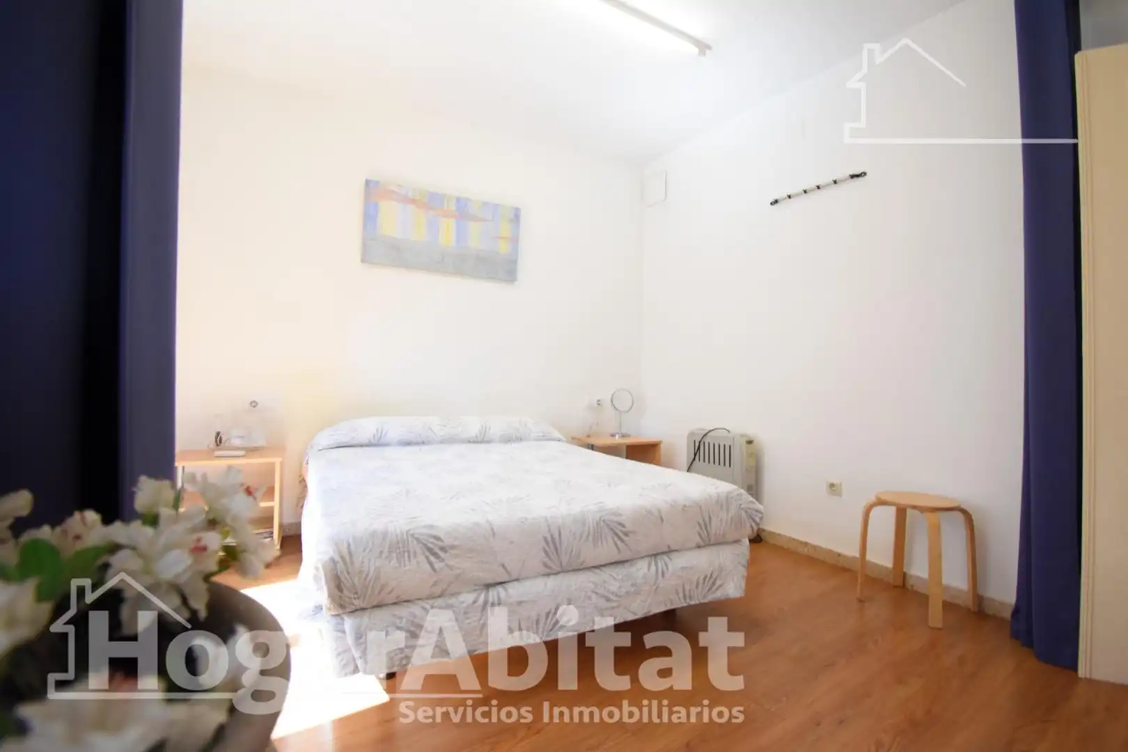 Schlafzimmer von Wohnung zum Verkauf in Oliva mit Klimaanlage, Heizung und Parkett