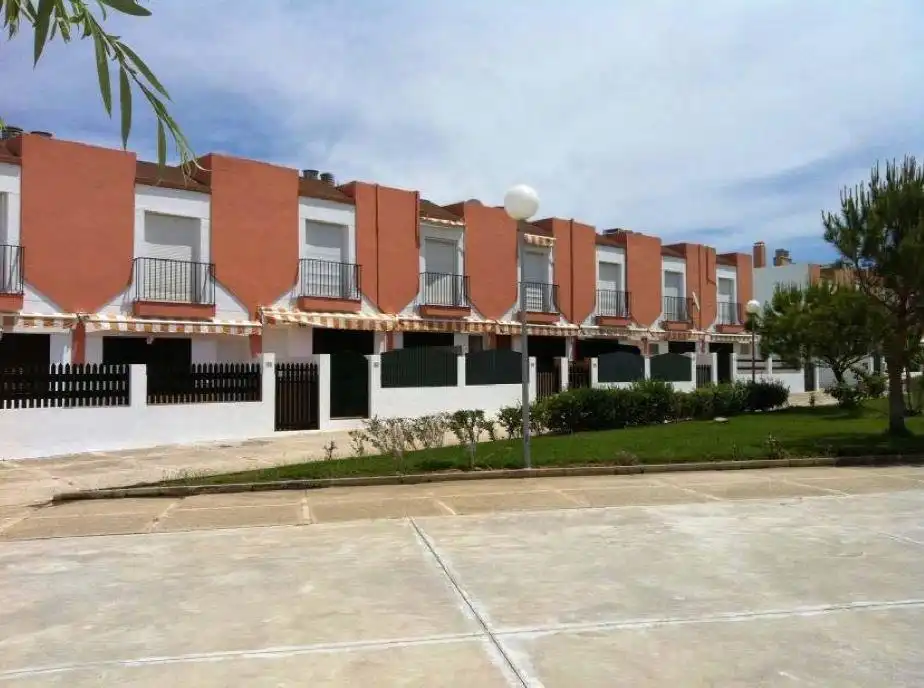 Adossat de lloguer a Calle Ostra, imagen 2