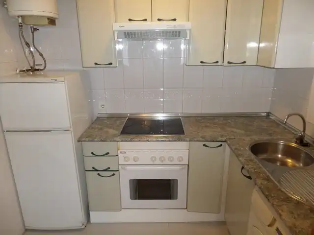 Cocina de Apartamento en venta en San Agustín del Guadalix con Calefacción, Trastero y Horno
