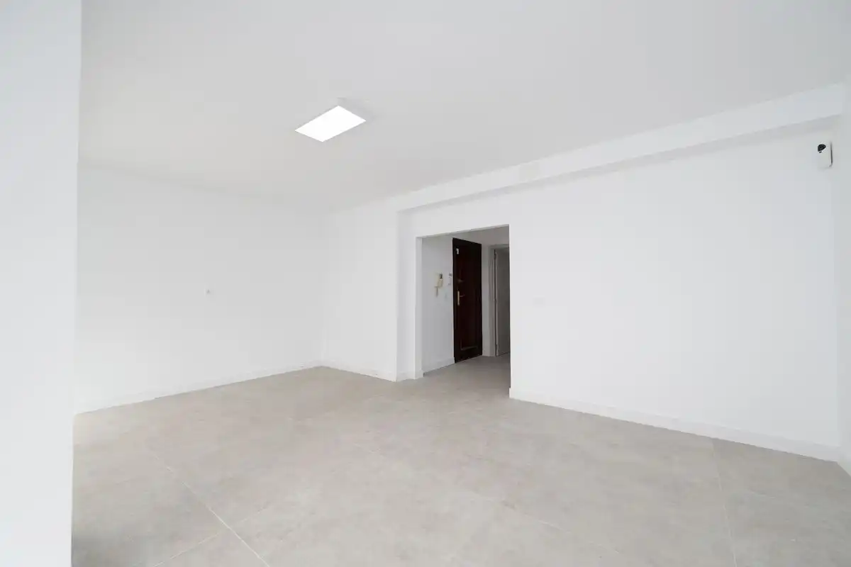 Piso con ascensor en venta en Calle del Alcalde Alfonso de Rojas, imagen 7