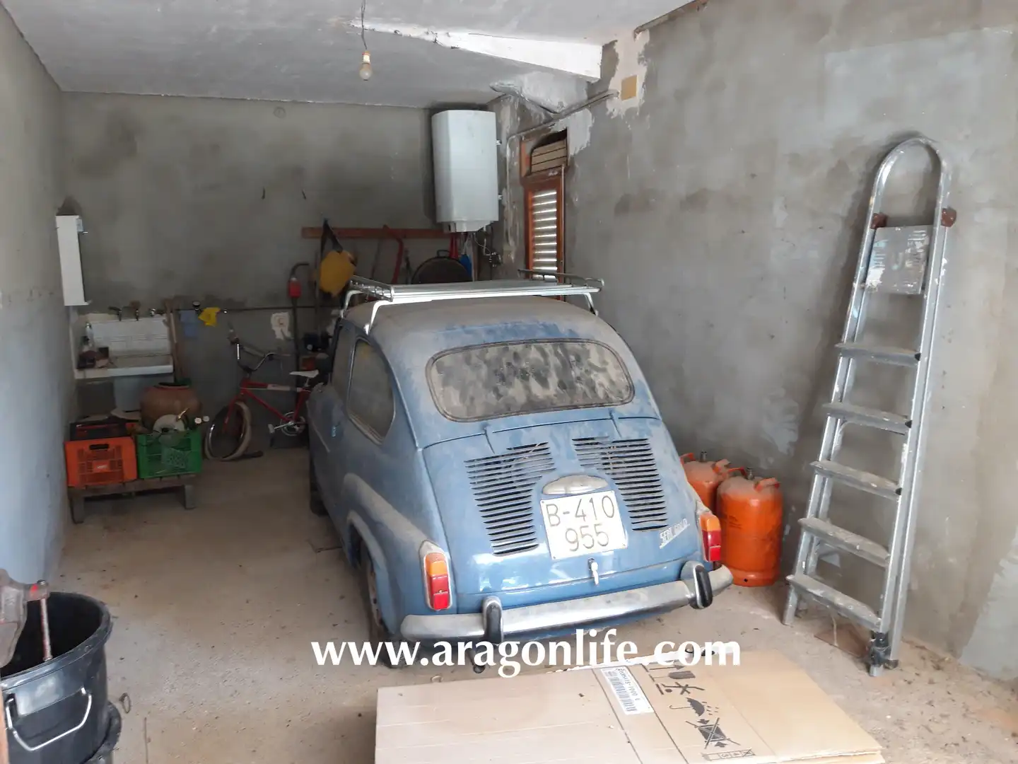 Parking of Houses for sale in Maella  with Heating, Private garden and Terrace