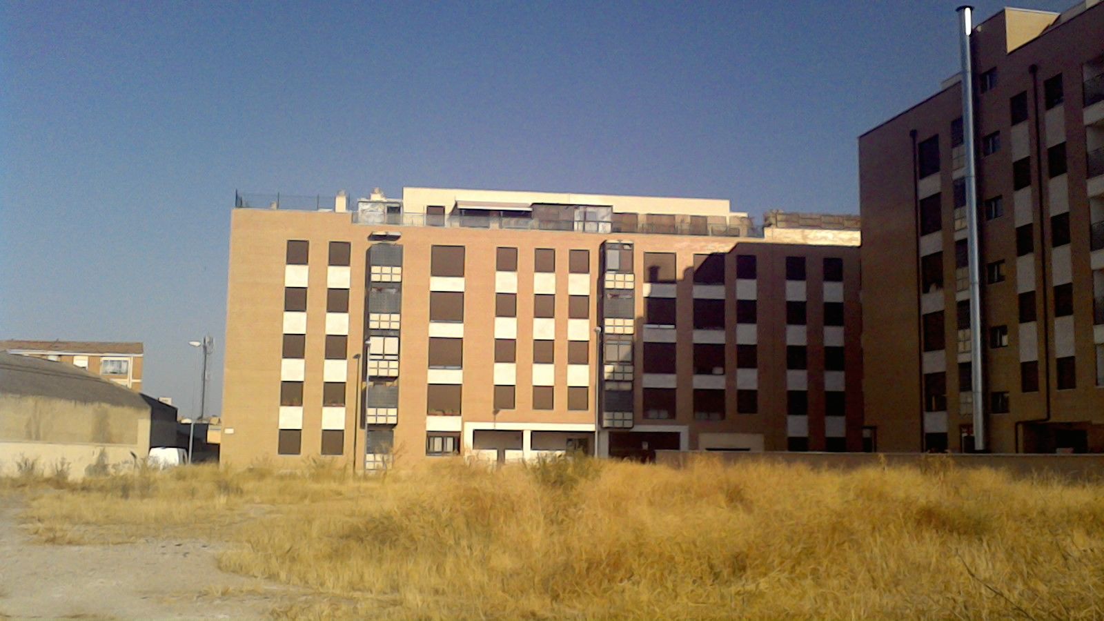 Exterior view of Garage for sale in Zamora Capital 