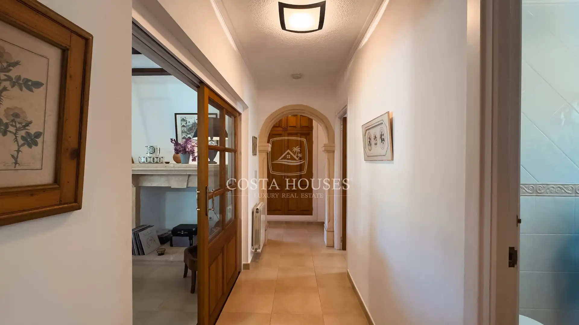 Houses for sale in Jávea / Xàbia  with Air Conditioner, Private garden and Terrace