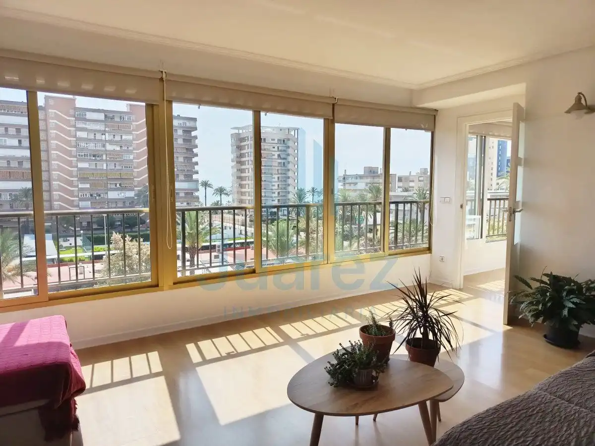 Vista exterior de Piso de alquiler en Alicante / Alacant con Aire acondicionado, Calefacción y Parquet