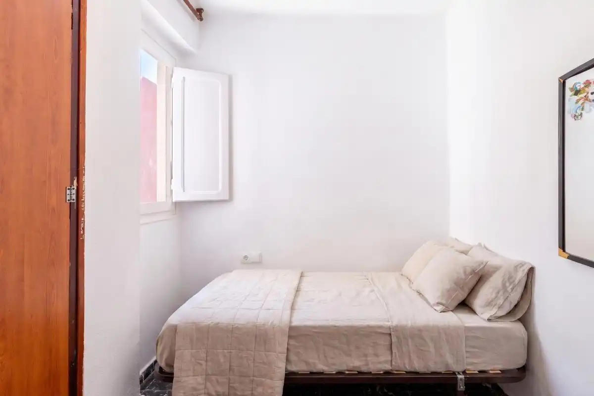 Habitación de Piso en venta en Valencia con Calefacción