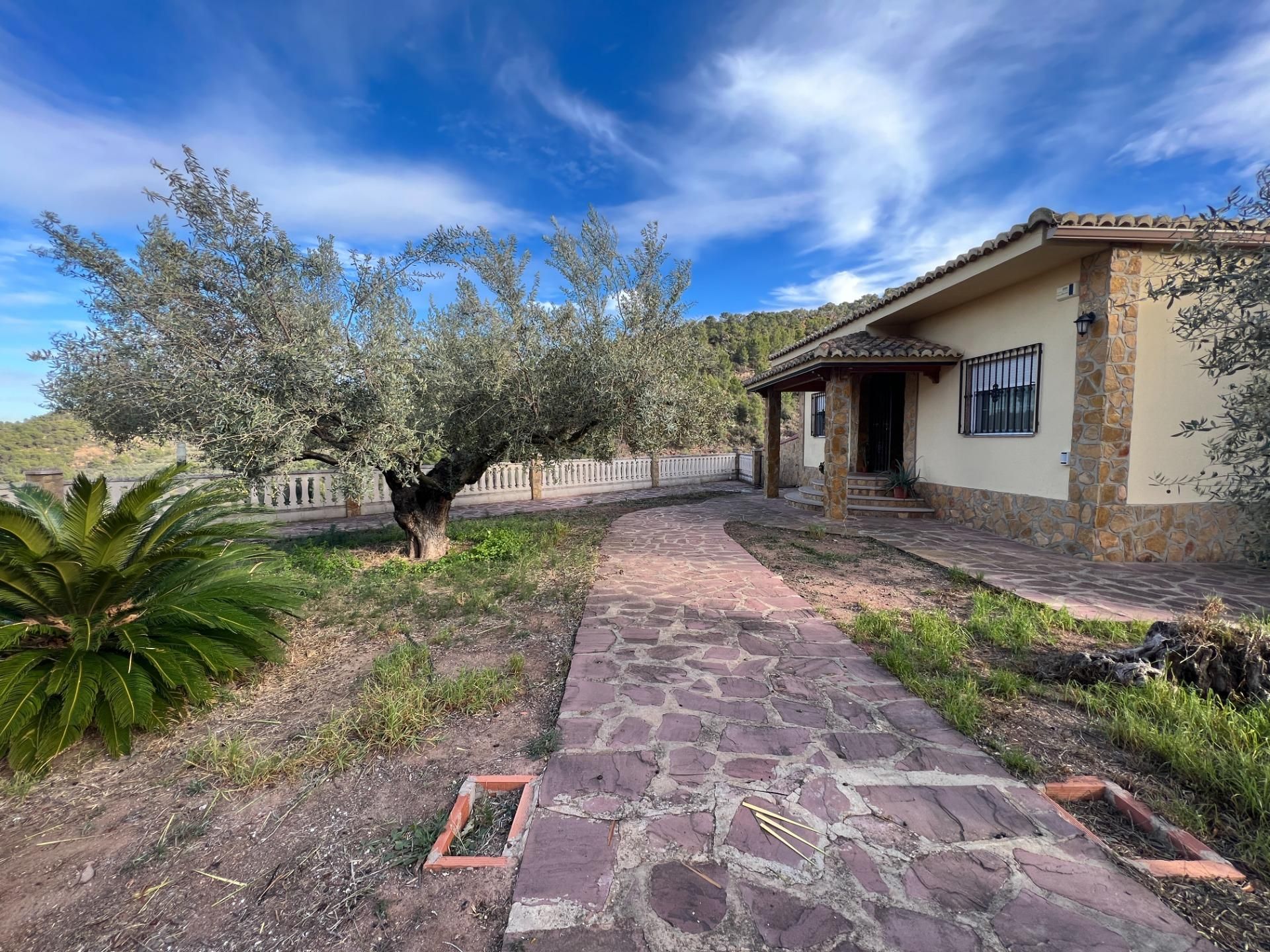 Garden of House or chalet for sale in Segart  with Air Conditioner, Heating and Private garden