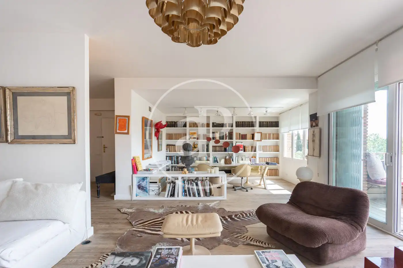 Living room of Flat for rent in  Barcelona Capital  with Air Conditioner, Heating and Private garden