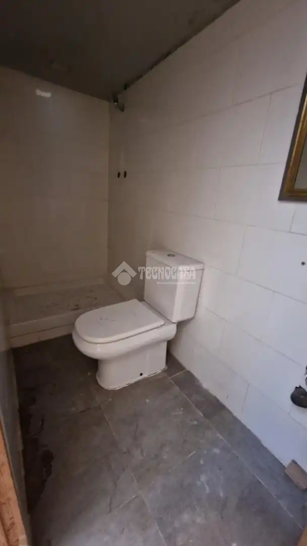 Bathroom of Commercial properties for rent in Tetuán