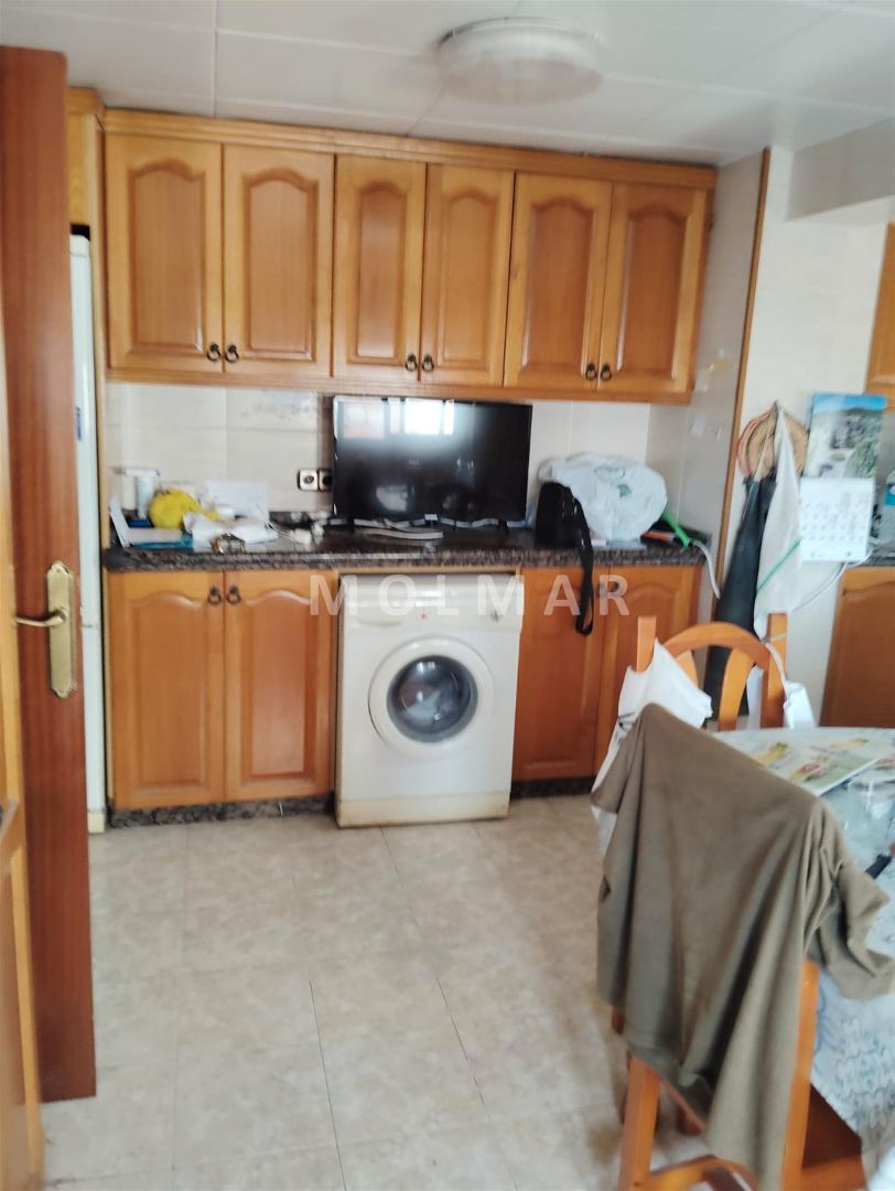 Kitchen of Flat for sale in Alzira  with Balcony and Internet