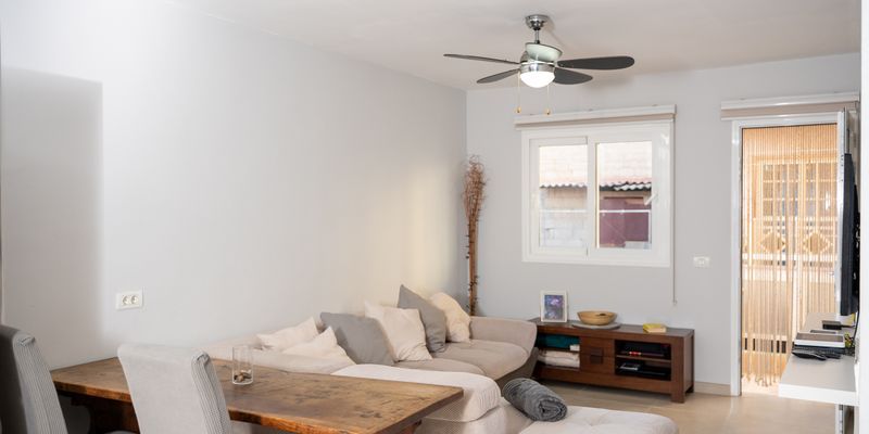 Living room of Flat for sale in Granadilla de Abona  with Terrace and Furnished