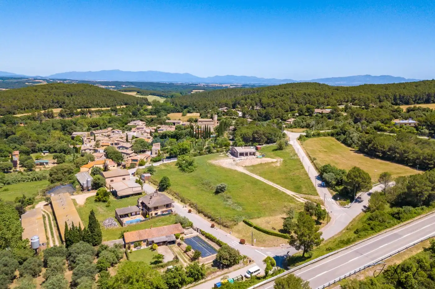 Residential for sale in Saus, Camallera i Llampaies