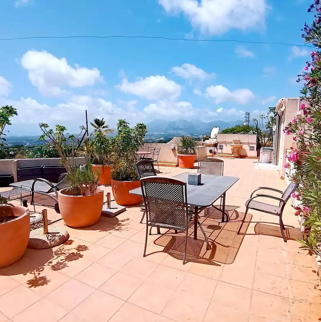 Terraza de Ático en venta en Altea con Aire acondicionado, Calefacción y Jardín privado